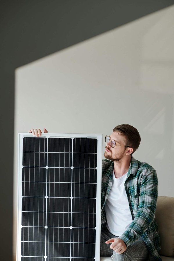 Découvrez les meilleurs panneaux solaires plug and play en 2024