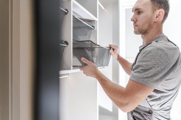 Placard sur mesure avignon : votre solution de rangement idéale